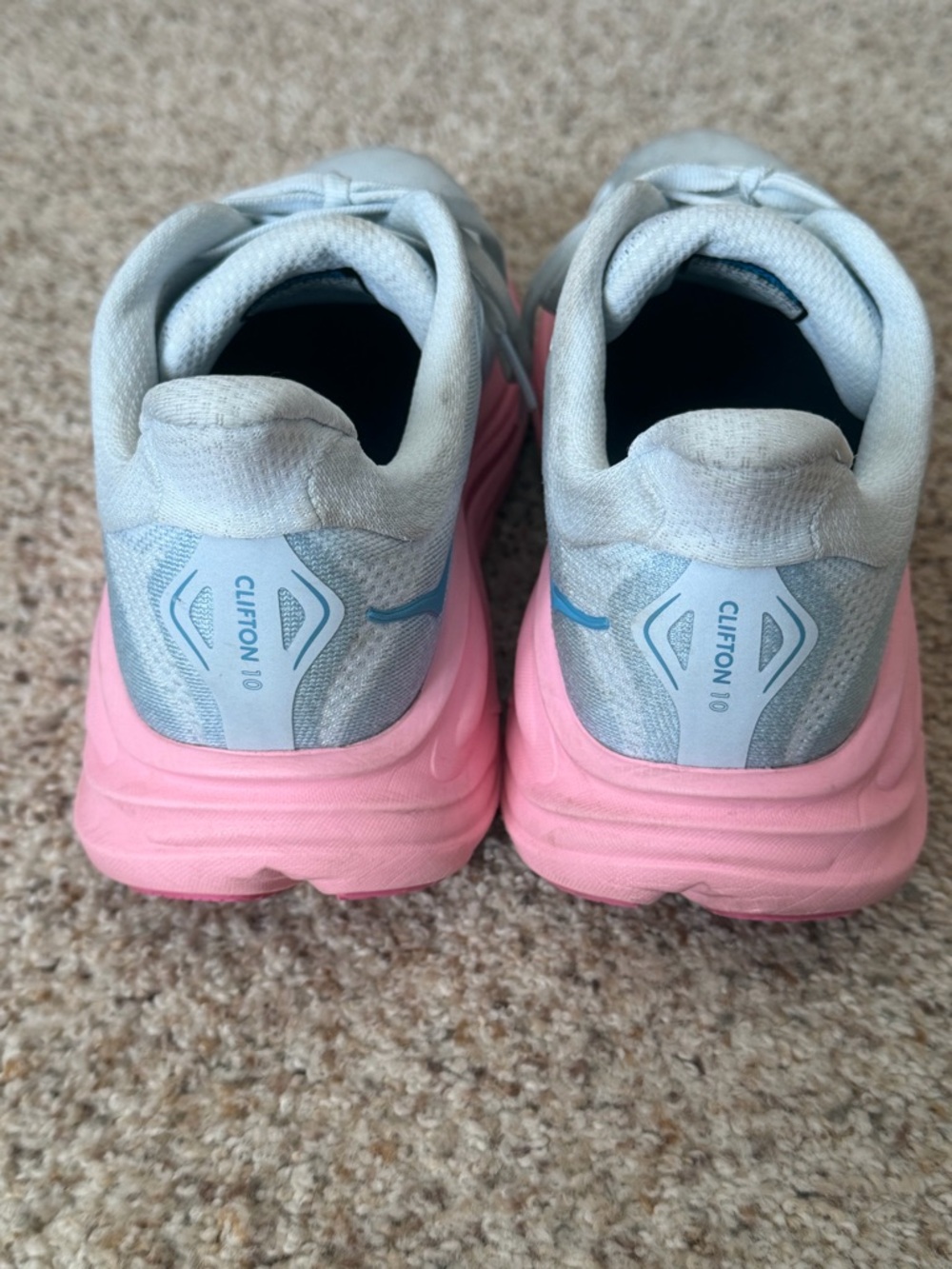 Hoka Women's Clifton 10 Sneakers Size 8.5 - Picture 7 of 8